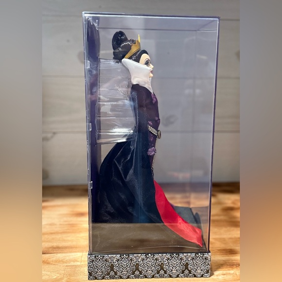 Disney Store Designer Collection Evil Queen [More Evil Than Queen] - Picture 3 of 15